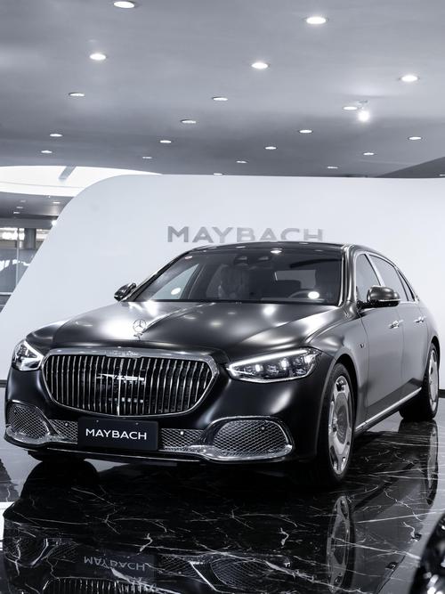 深圳98岚图汽车的售后服务让用户无忧出行，迈巴赫未来的豪华车趋势