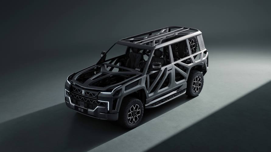 深圳98仰望U8硬派越野的科技魅力，国能汽车对传统燃油车市场的冲击